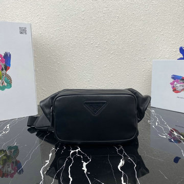 プラダ PRADA 025-PD2VH1272021年最新入荷 ウェストバッグ チェストバッグ ショルダーバッグ メンズかばん スクエアバッグ レザー