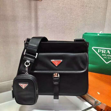 プラダ PRADA 025-PD2VH110KR 2021年最新入荷 斜め掛け ショルダーバッグ クロスボディバッグ メンズかばん ナイロン サフィアーノレザー