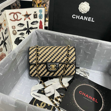 シャネル CHANEL CC-CH2418BK 年最新入荷 フラップ バッグ 斜め掛け ショルダーバッグ クロスボディバッグ レディースかばん
