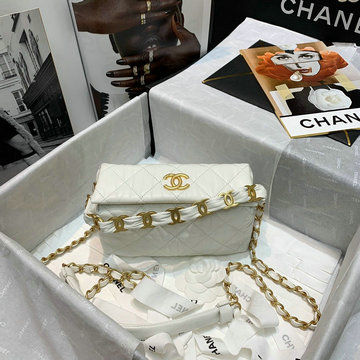 商品名称：シャネル CHANEL CC-CH2479BS 2021年最新入荷 スモール ホーボー バッグ 斜め掛け ショルダーバッグ クロスボディバッグ レディースかばん クランプル ラムスキン