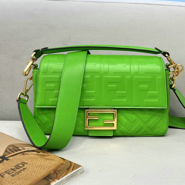 フェンディ FENDI CL-FD0135QG　2021年最新入荷 バゲットバッグ 斜め掛け ショルダーバッグ トートバッグ ハンドバッグ クロスボディ レディースかばん