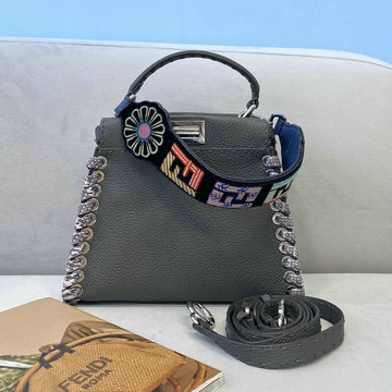 フェンディ FENDI CL-FD3105SHS　2021年最新入荷 ピーカブー アイシーユー トートバッグ ハンドバッグ 2way ショルダーバッグ クロスボディバッグ