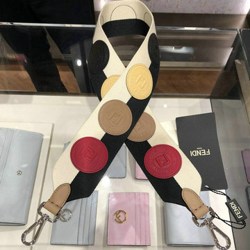 フェンディ FENDI CL-FDP897　2021年最新入荷 ストラップ ショルダーストラップ