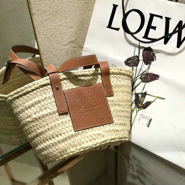 商品名称：ロエベ LOEWE 99-LE22393K　2021年最新入荷 バスケット スモールバッグ トートバッグ ハンドバッグ ショルダーバッグ レディースかばん ヤシの葉＋カーフ