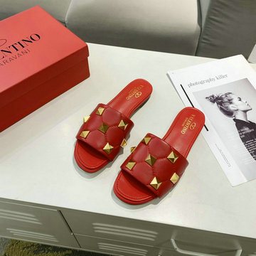 ヴァレンティノ Valentino 26-VTJ21010R 2021年夏最新入荷 ローマンスタッズ フラットスライドサンダル ミュール スリッパ レディースシューズ