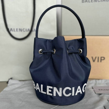 バレンシアガ BALENCIAGA GH-BA104QLS　2021年最新入荷 Wheel ドローストリング バゲットバッグ トートバッグ ハンドバッグ 斜め掛け ショルダーバッグ