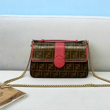 フェンディ FENDI 168-FD0181BLR　2021年最新作 バゲット チポーチ ェーンクラッチ 斜め掛け ショルダーバッグ クロスボディバッグ