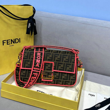 フェンディ FENDI 168-FD772SR　2021年最新作 バゲット クラッチ トートバッグ 2way 斜め掛け ショルダーバッグ クロスボディバッグ レディースかばん ファブリック バッグ