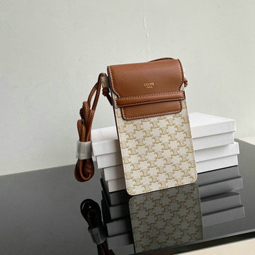 セリーヌ CELINE DDB-CE10332B　2021年最新入荷 フォンポーチ チェーン スマートフォンケース 携帯ケース ショルダーバッグ トリオンフキャンバス ラムスキン