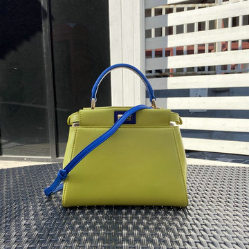 フェンディ FENDI DDB-FD244MPJYL　2021年最新作 ピーカブー スモール トートバッグ ハンドバッグ 2way 斜め掛け ショルダーバッグ クロスボディバッグ
