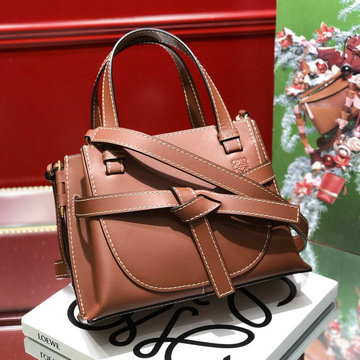 ロエベ LOEWE DDB-LE271940PZS　2021年最新入荷 ゲート トップハンドバッグ パッチワークバッグ トートバッグ ハンドバッグ 2way ショルダーバッグ カーフレザー