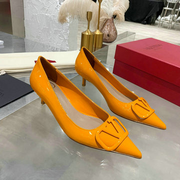ヴァレンティノ Valentino 26-VTJ21003DQQY  2021年夏最新入荷 ガラヴァーニ Vロゴ シグネチャーパンプス ローヒールシューズ ピンヒール