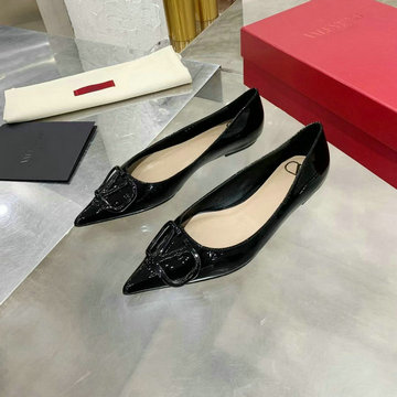 商品名称：ヴァレンティノ Valentino 26-VTJ21003PQQK  2021年夏最新入荷 ガラヴァーニ Vロゴ シグネチャーパンプス フラットシューズ とんがりトウ レディースシューズ
