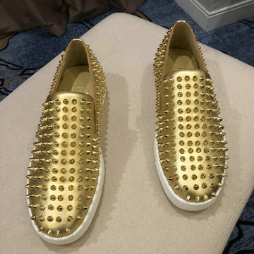 クリスチャンルブタン CHRISTIAN LOUBOUTIN 2021年夏最新入荷 26-CLJ21004PJ　スニーカー リベット ローファーシューズ カジュアルシューズ ユニセックス 男女兼用