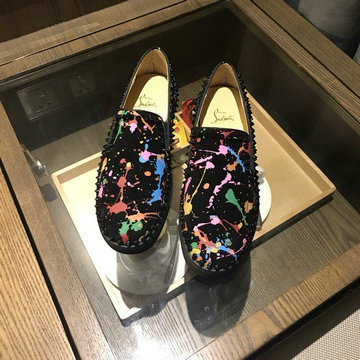 クリスチャンルブタン CHRISTIAN LOUBOUTIN 26-CLJ21014　2021年夏最新入荷 スニーカー リベット付き ローファーシューズ カジュアルシューズ ユニセックス 男女兼用