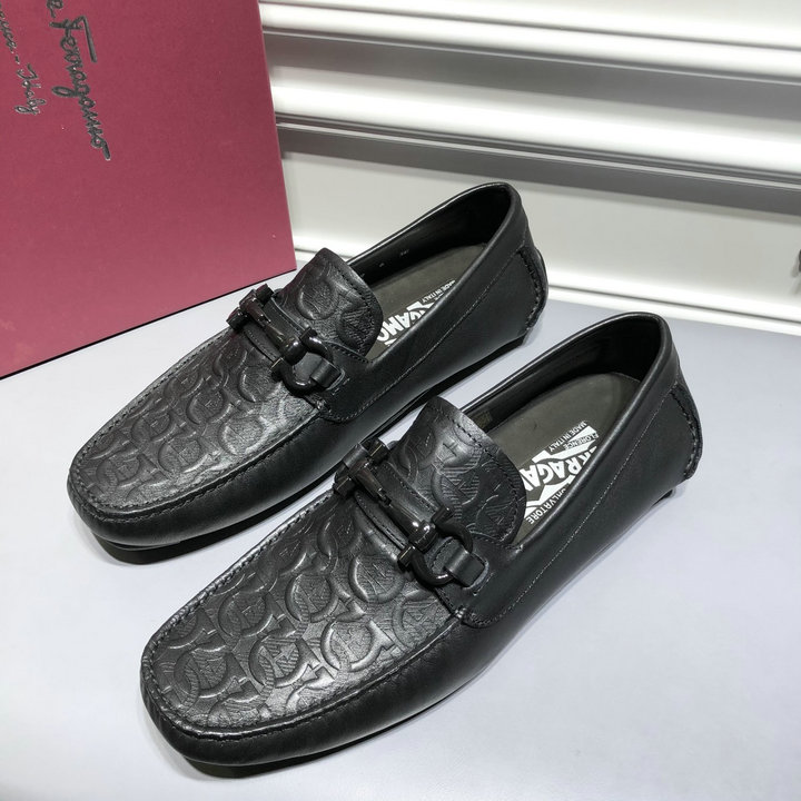 サルヴァトーレ フェラガモ FERRAGAMO 26-FLJ21001Z　2021年春夏最新入荷 ローファーシューズ 紳士靴 フラットシューズ 皮靴 メンズシューズ レザー