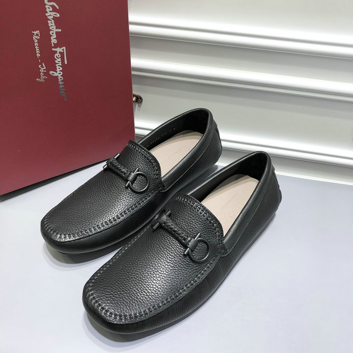 サルヴァトーレ フェラガモ FERRAGAMO 26-FLJ21007　2021年春夏最新入荷 ローファーシューズ 紳士靴 フラットシューズ 皮靴 メンズシューズ レザー