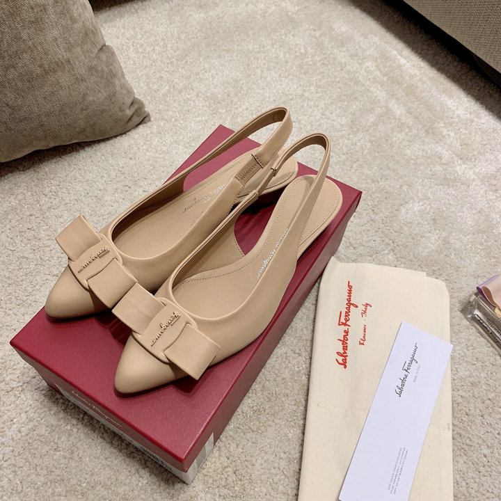 サルヴァトーレ フェラガモ FERRAGAMO 26-FLJ21009M　2021年春夏最新入荷 VIVA スリングバックシューズ サマーサンダル フラットシューズ ヴァラ リボン ポインテッドトゥ