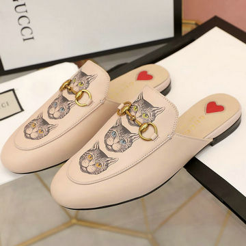 グッチ GUCCI 26-GGJ21013P　2021年夏最新入荷 プリンスタウン 猫プリント ウィメンズ スリッパ ホースビット付き サマーサンダル ぺたんこミュール