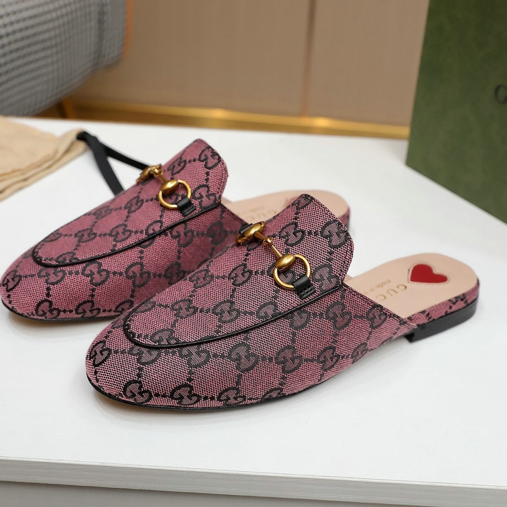商品名称：グッチ GUCCI 26-GGJ21013G　2021年夏最新入荷 プリンスタウン GGパターン ウィメンズ スリッパ ホースビット付き サマーサンダル ぺたんこミュール レディースシューズ