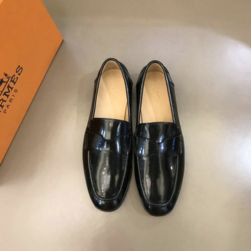 エルメス HERMES 26-HEJ21001Q　2021年夏最新入荷 ローファー メンズシューズ 紳士靴 フラットシューズ