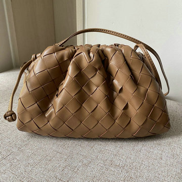 ボッテガヴェネタ BOTTEGAVENETA 2021年最新入荷 ミニ ザ ポーチ 斜め掛け ショルダーバッグ クロスボディバッグ レディースかばん ラムスキン