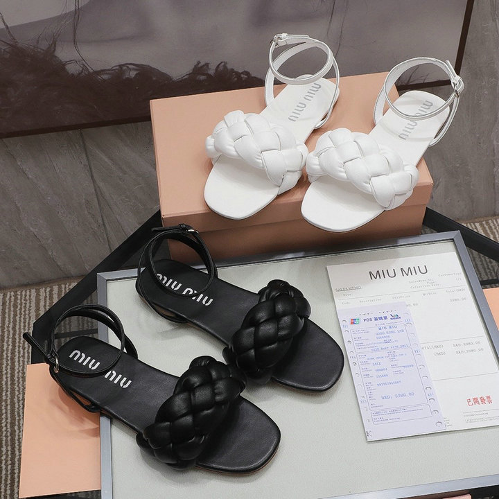 ミュウミュウ MIUMIU 26-MMJ21008　2021年夏最新入荷 フラットサンダル スリングバック サンダル レディースシューズ フラットシューズ