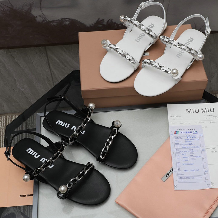 ミュウミュウ MIUMIU 26-MMJ21009　2021年夏最新入荷 フラットサンダル スリングバック サンダル レディースシューズ フラットシューズ