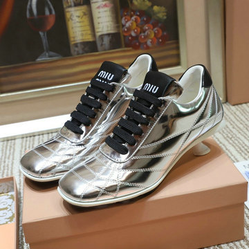 ミュウミュウ MIUMIU 26-MMJ21015SYK　2021年夏最新入荷 ミッドヒール スニーカー レースアップシューズ カジュアルシューズ レザー