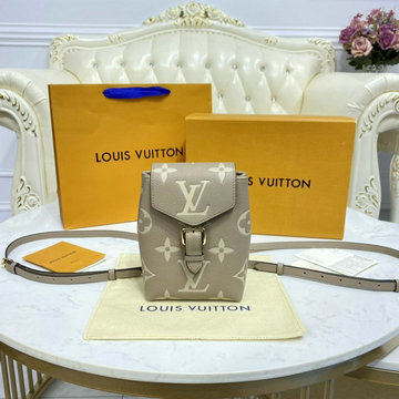 ルイヴィトン LOUISVUITTON 057-M80783H　2021年最新入荷 タイニー バックパック ミニ リュック リュックサック バッグチャーム モノグラム キャンバス