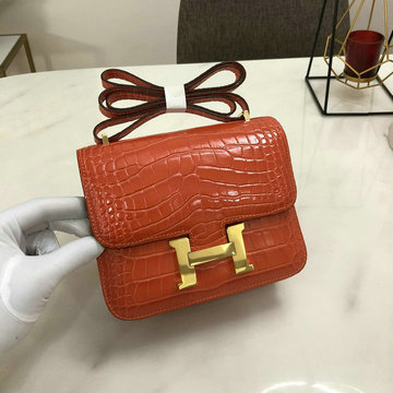 エルメス HERMES 3589-H108218EWJCS　2021年最新入荷 コンスタンス 斜め掛け ショルダーバッグ クロスボディバッグ フラップバッグ レディースかばん クロコ柄