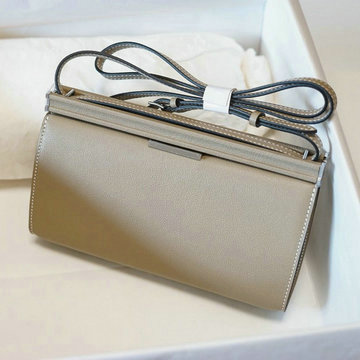 エルメス HERMES 3589-HE0778YQH　2021年最新入荷 クリック H 斜め掛け ショルダーバッグ クロスボディバッグ レディースかばん ヴォーエプソン