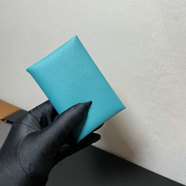 エルメス HERMES 063-HE0441QLG 2021年最新入荷 カルヴィ カードケース 名刺入れ カードホルダー 二つ折り コンパクト 小銭入れ ヴォーエプソン