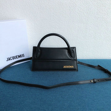 ジャックムー Jacquemus YS-JQ2820PBK　2021年最新入荷 Le Chiquito long トートバッグ ハンドバッグ 2way 斜め掛け ショルダーバッグ レディースかばん