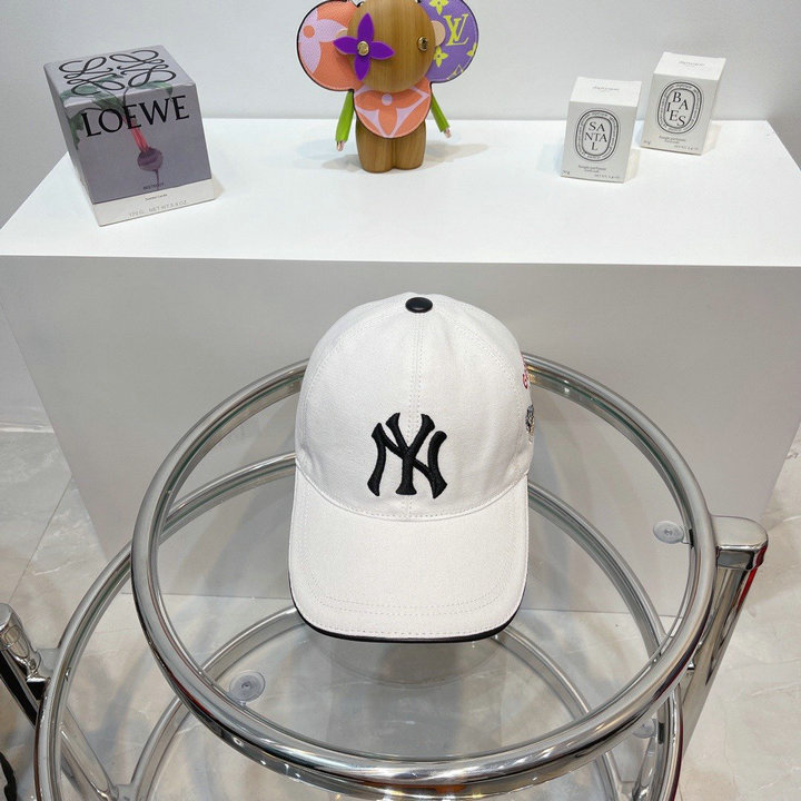 商品名称：グッチ GUCCI JS-MZGG21022　2021年最新入荷 帽子 ベースボール キャップ 男女兼用 季節問わず ハット キャンパス