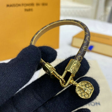 ルイヴィトン LOUISVUITTON 057-M6788F　2021年最新入荷 ブラスレ パームスプリングス ブレスレット バングル アクセサリー ジュエリー