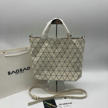 バオバオイッセイミヤケ BAOBAO issey miyake 99-ISM3040MB　2021年最新色入荷 トートバッグ ハンドバッグ トップハンドルバッグ 2way ショルダーバッグ