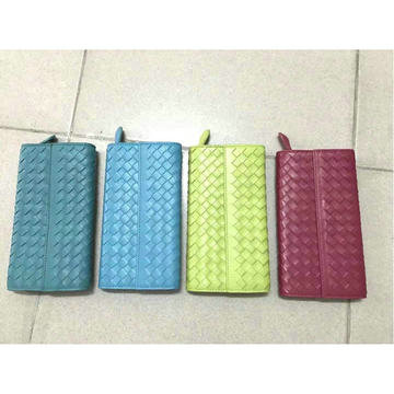 ボッテガヴェネタ BOTTEGAVENETA 99-BOV7500LQ　2021年最新入荷 二つ折り長財布 ロングウォレット カードポケット 小銭入れ 札入れ