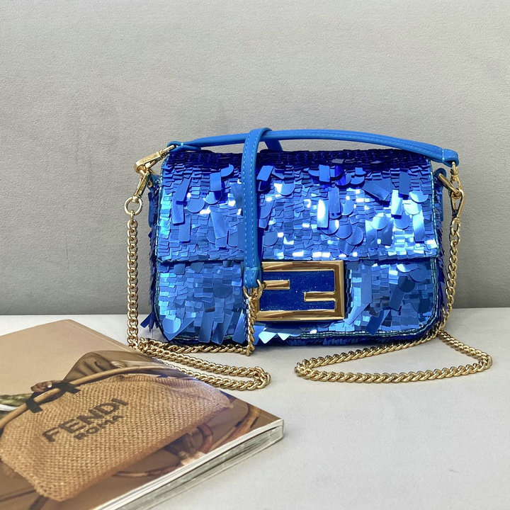 商品名称：フェンディ FENDI 168-FD0127SLS　2021年最新入荷 バゲット 1997 ミニバッグ 肩掛け ショルダーバッグ スパンコール レディースかばん