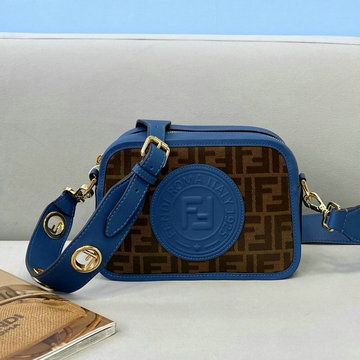 フェンディ FENDI 168-FD0189LS　2021年最新入荷 カメラバッグ 斜め掛け ショルダーバッグ クロスボディバッグ レディースかばん