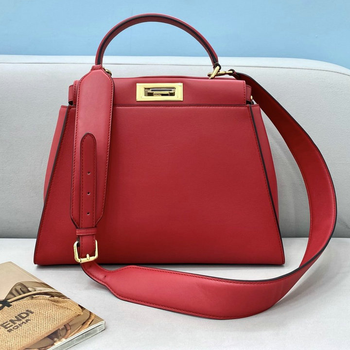 フェンディ FENDI 168-FD2121MR　2021年最新入荷 ピーカブー トートバッグ トップハンドルバッグ ハンドバッグ カーフレザー