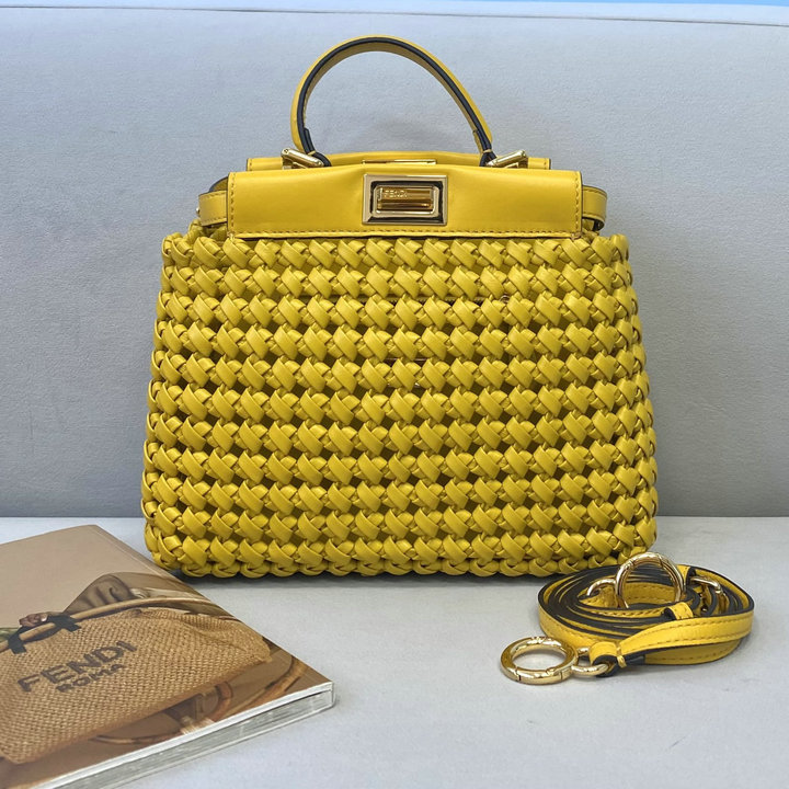 フェンディ FENDI 168-FD8269BYL　2021年最新入荷 ピーカブー トートバッグ トップハンドルバッグ ハンドバッグ 2way 斜め掛け ショルダーバッグ