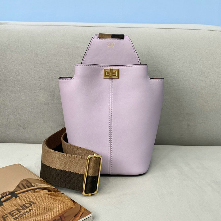 フェンディ FENDI 168-FD8301PQZ　2021年最新入荷 ウェストバッグ チェストバッグ クロスボディバッグ