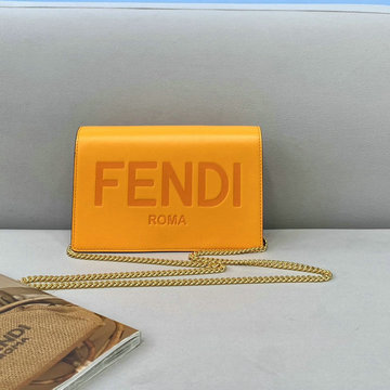 商品名称：フェンディ FENDI 168-FD8367CS　2021年最新入荷 チェーンウォレット 斜め掛け ショルダーバッグ クロスボディバッグ レディースかばん スクエアバッグ