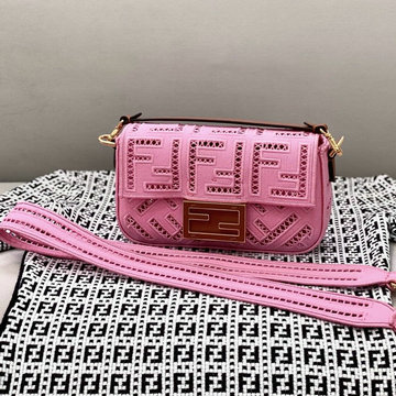 フェンディ FENDI 168-FD8372ASF　2021年最新入荷 バゲット トップハンドルバッグ 2way 斜め掛け ショルダーバッグ カーフレザー レディースかばん