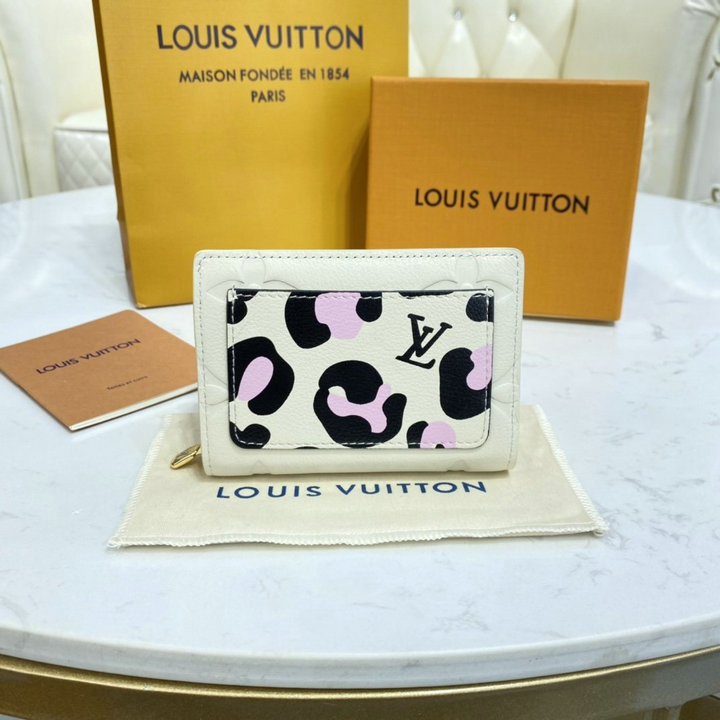 商品名称：ルイヴィトン LOUISVUITTON 057-M80754　2021年最新入荷 ポルトフォイユ クレア 二つ折り短財布 小銭入れ 短財布 コインケース ワイルド アット ハット コレクション