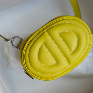 商品名称：エルメス HERMES 3589-HLP18YL 2021最新入荷 イン ザ ループ 斜め掛け ショルダーバッグ クロスボディバッグ ラウンドバッグ レディースかばん swift スイフトレザー