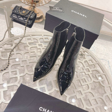 シャネル CHANEL 26-CHJ21073Q　2021年秋冬最新入荷 アンクルブーツ ショートブーツ ハイヒールシューズ ピンヒール レディースシューズ カジュアルシューズ パテントレザー
