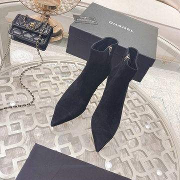 商品名称：シャネル CHANEL 26-CHJ21073R　2021年秋冬最新入荷 アンクルブーツ ショートブーツ ハイヒールシューズ ピンヒール レディースシューズ カジュアルシューズ スエード