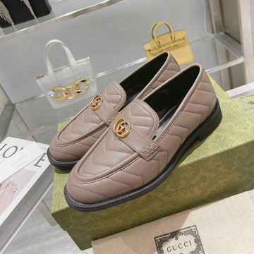 グッチ GUCCI 26-GGJ21027L　2021年秋冬最新入荷 ローファー ウィメンズ フラットシューズ レディースシューズ